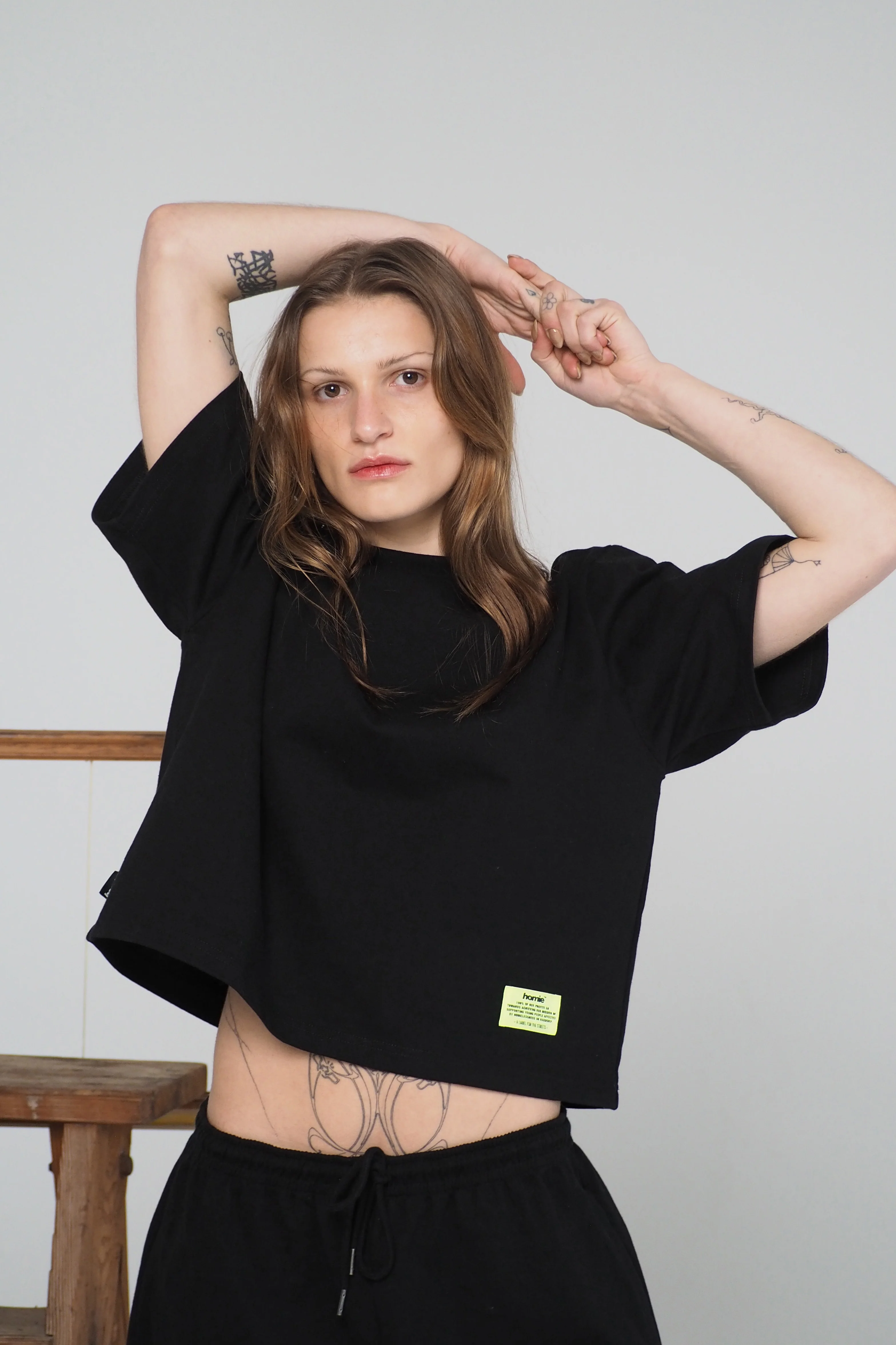 Heavy Weight Cropped Tee - Black - Image 5