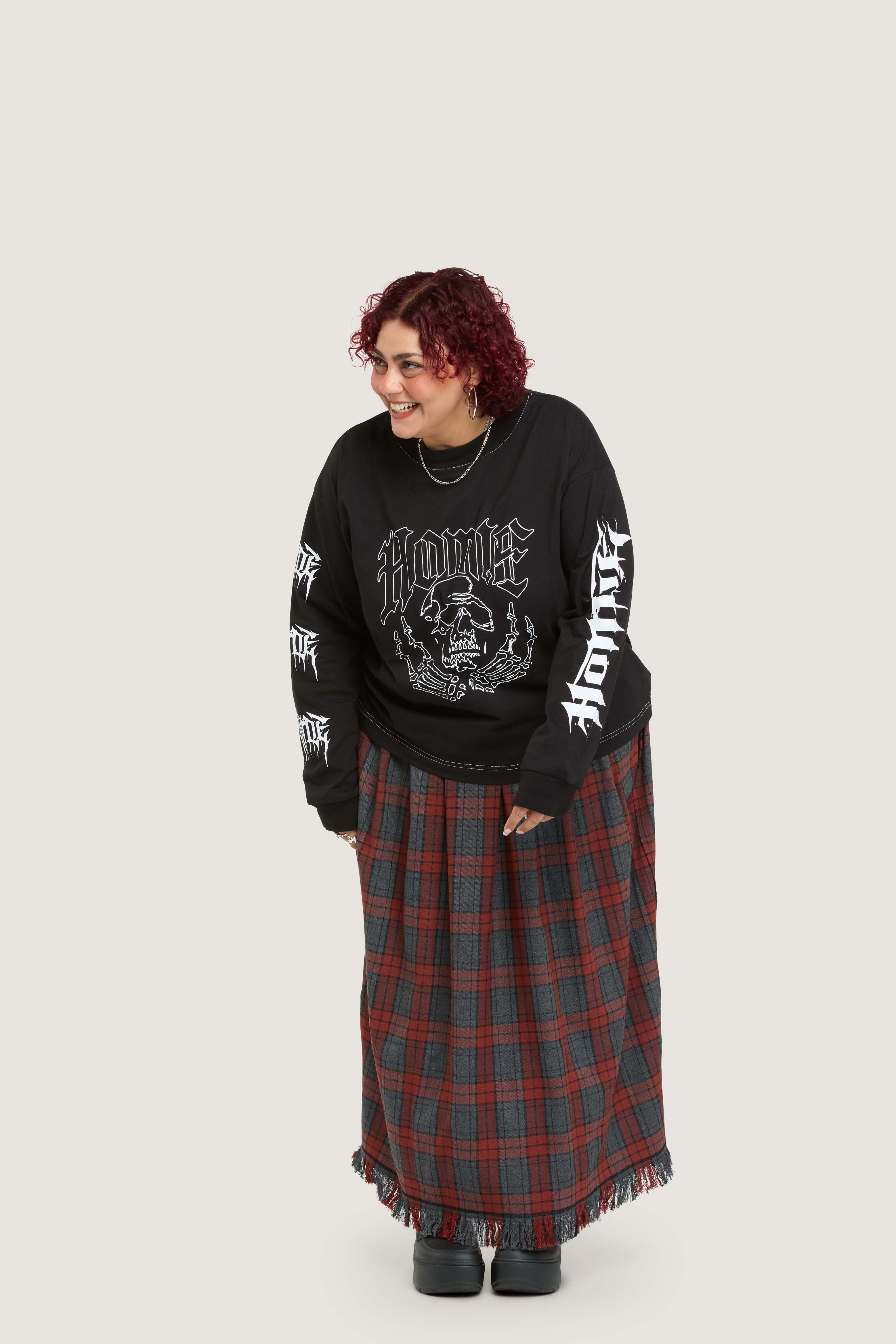 Skull LS Tee - Black - Image 5